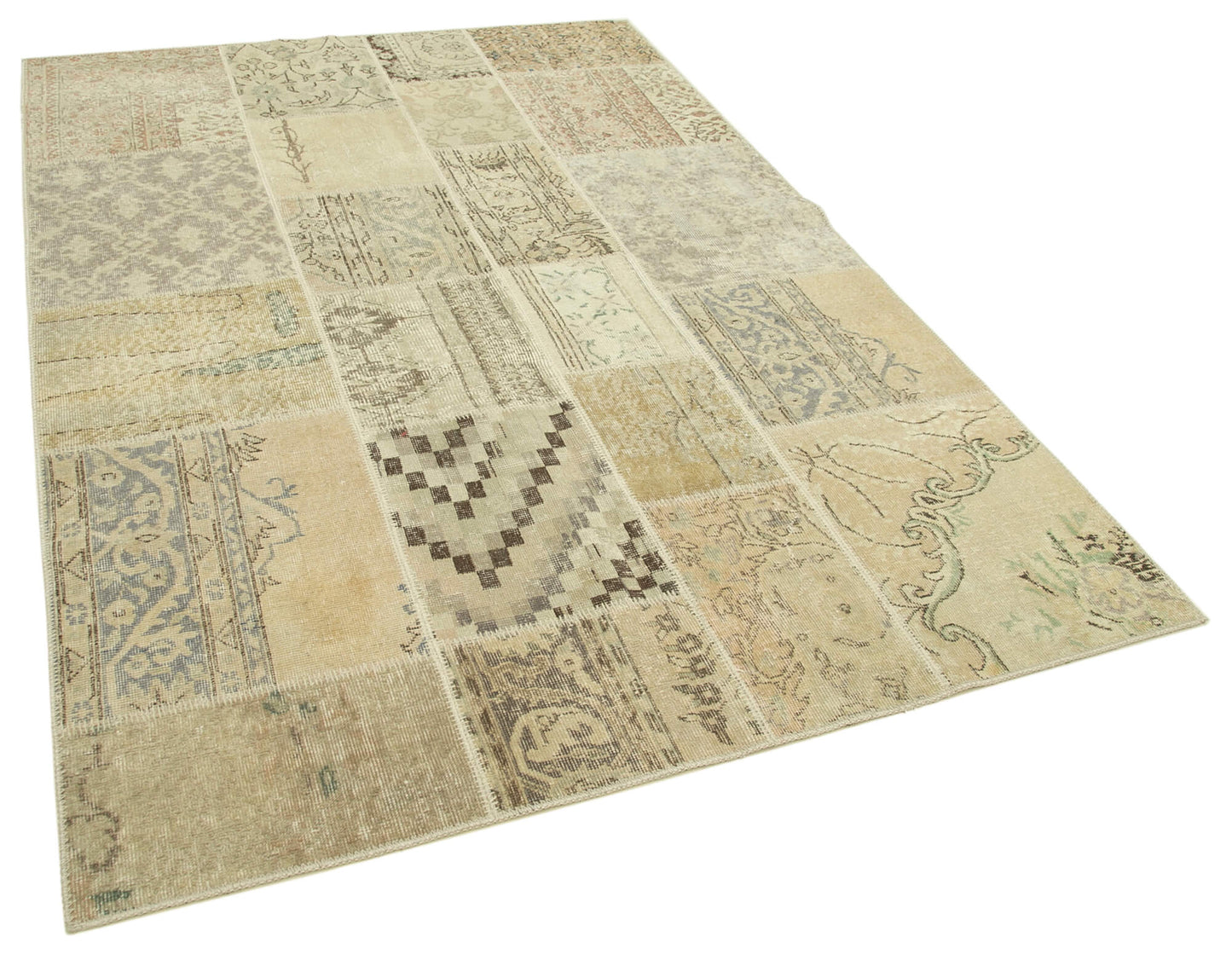 6x8 Beige Patchwork Rug - 20185