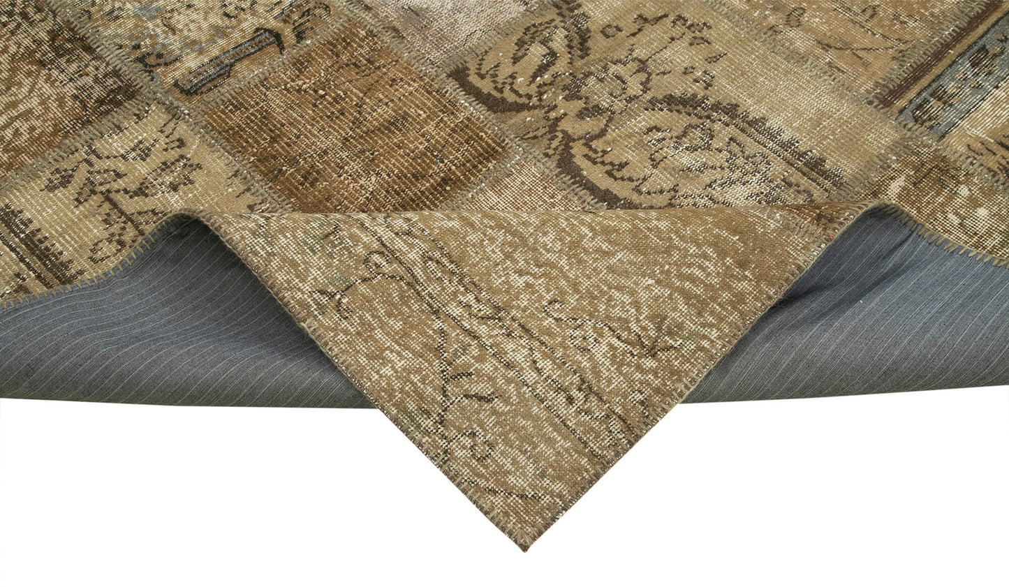 7x10 Brown Patchwork Rug - 23985