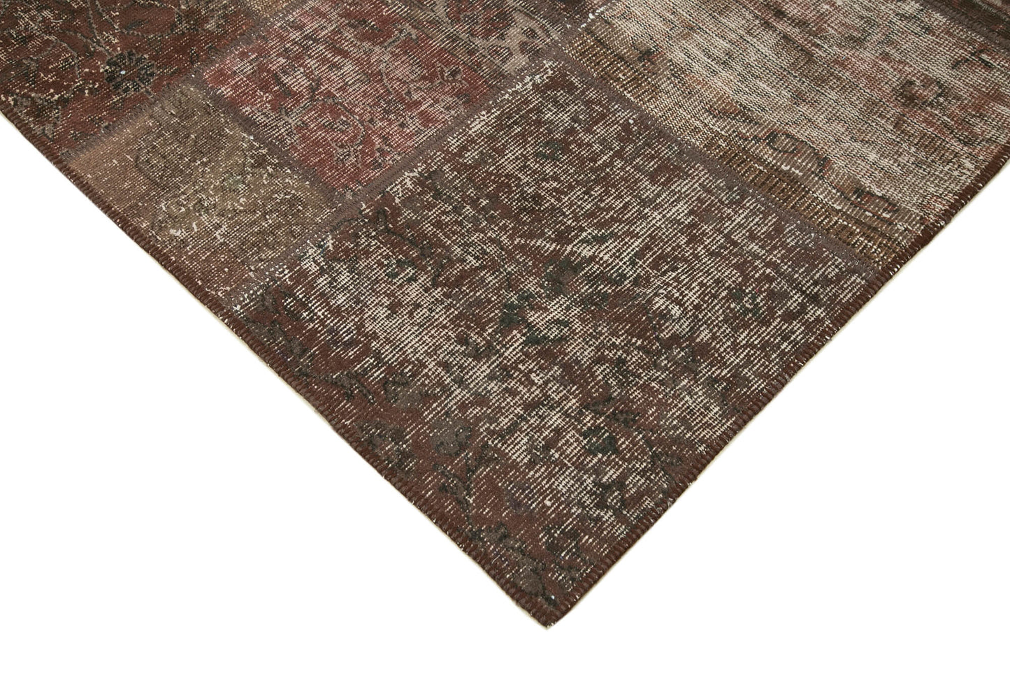 7x10 Brown Patchwork Rug - 24047