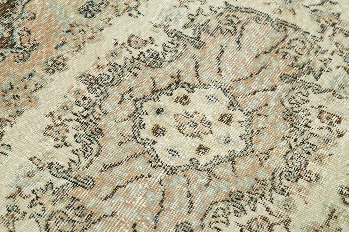 4x7 Beige Overdyed Rug - 31244