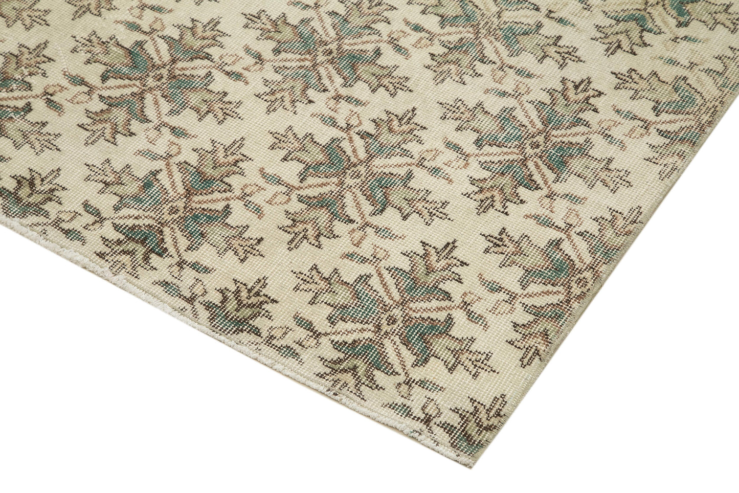 7x10 Beige Bohemian Rug  - 31307