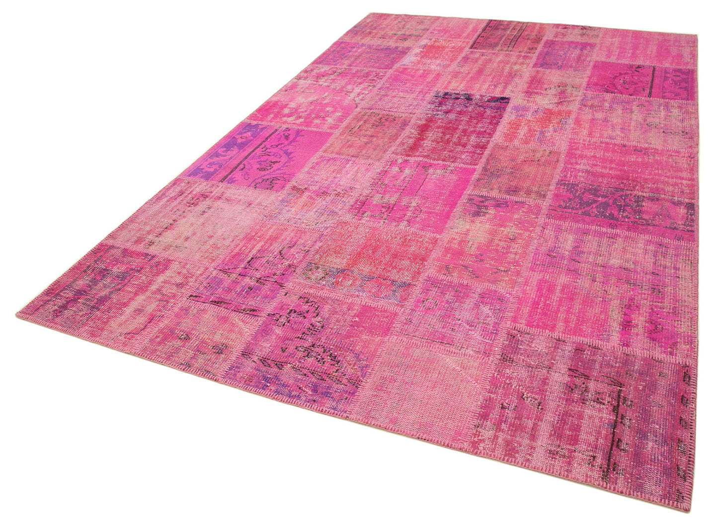 7x10 Pink Patchwork Rug - 31358