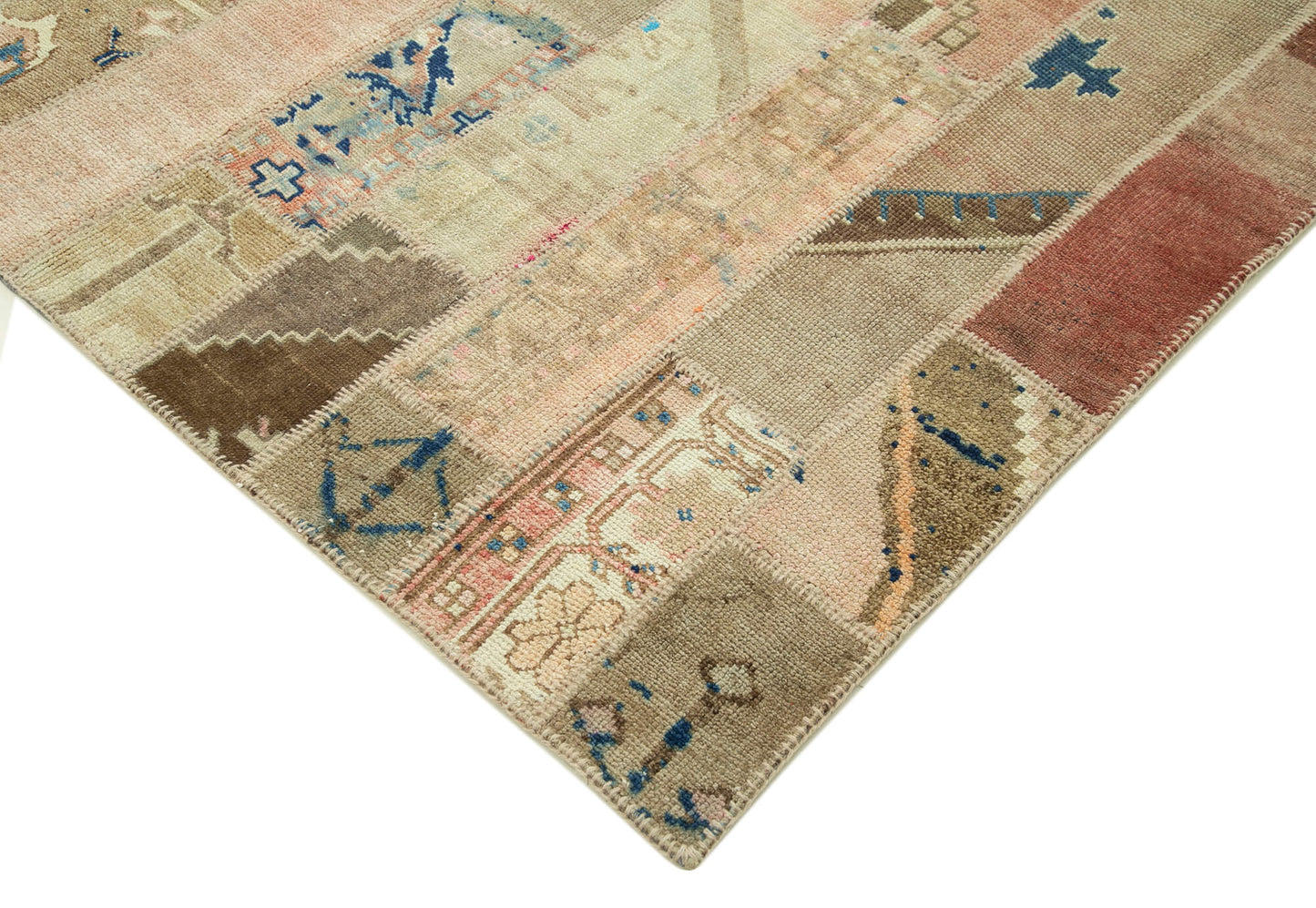 7x10 Beige Patchwork Rug - 31392