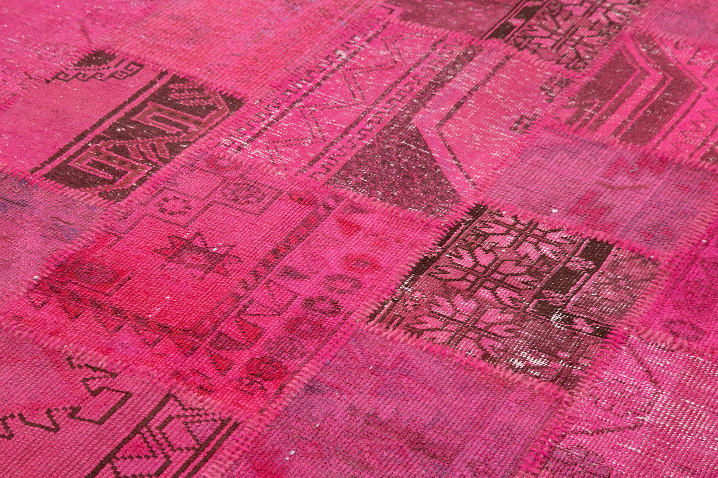 7x10 Pink Patchwork Rug - 31544