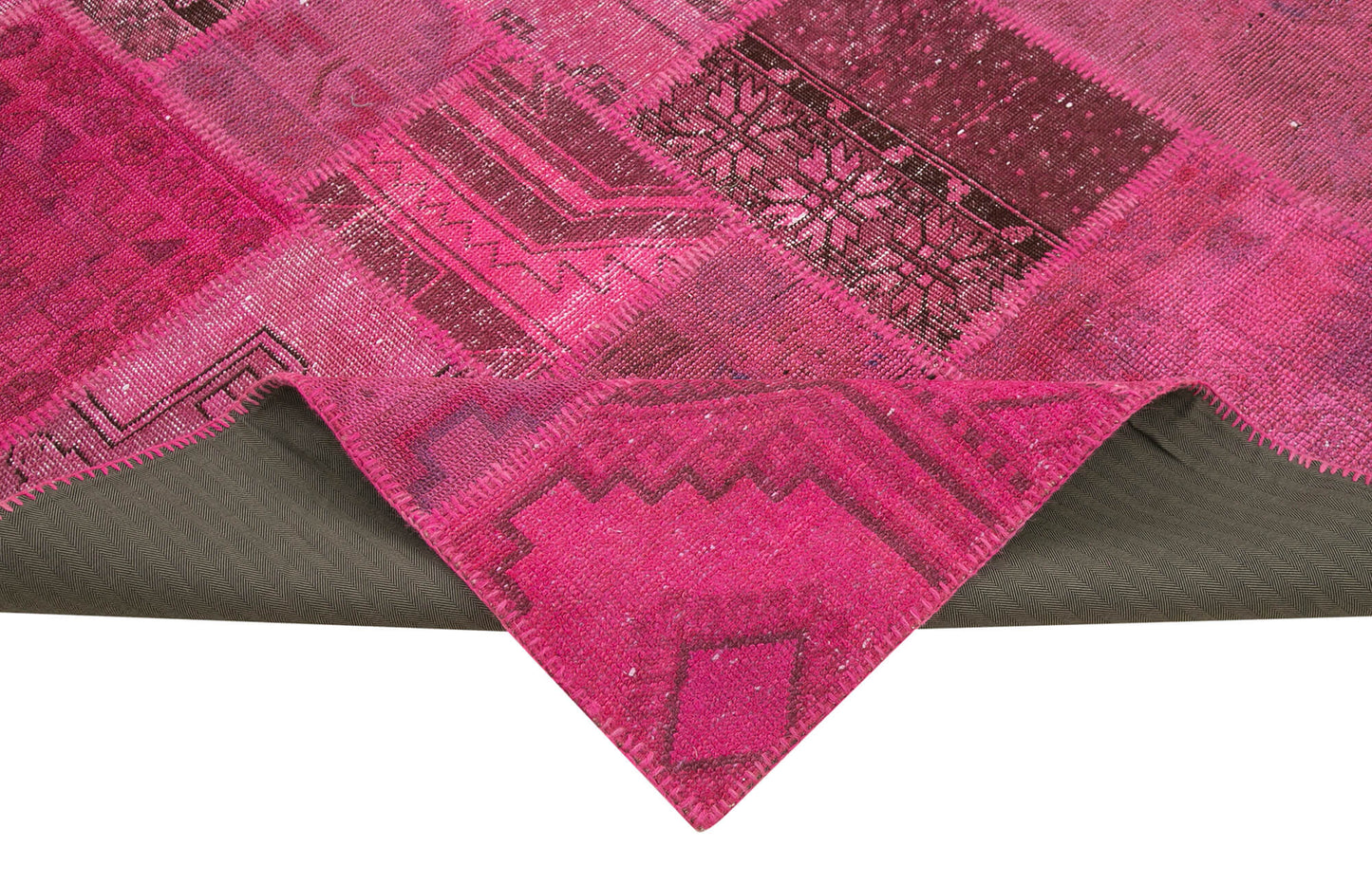 7x10 Pink Patchwork Rug - 31544