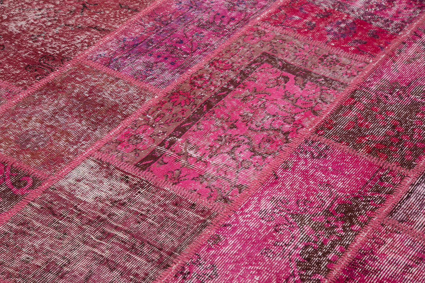 6x9 Pink Patchwork Rug - 31548