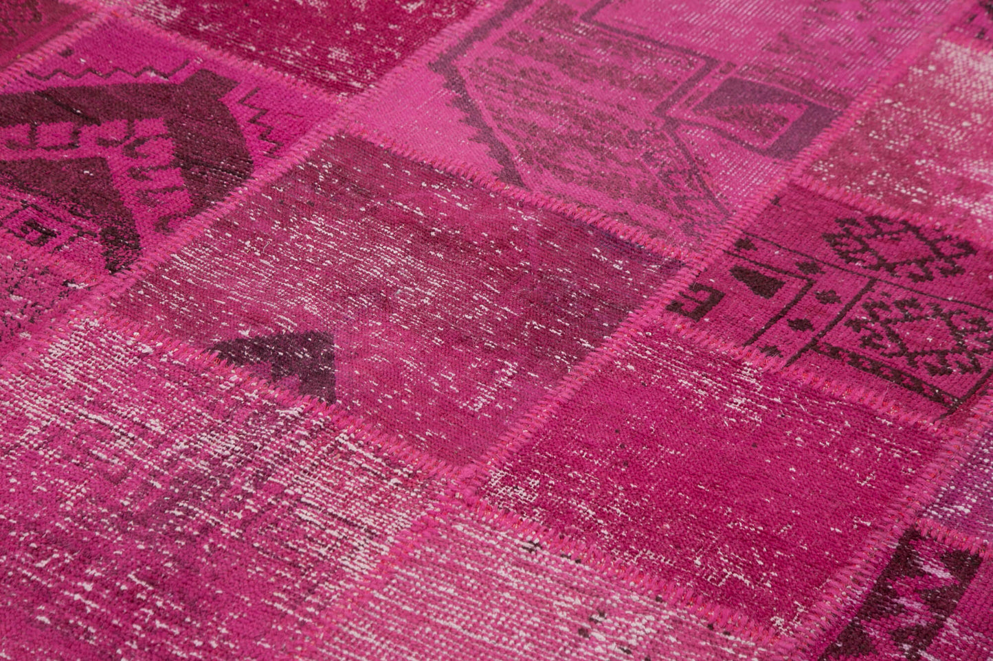 7x10 Pink Patchwork Rug - 31571