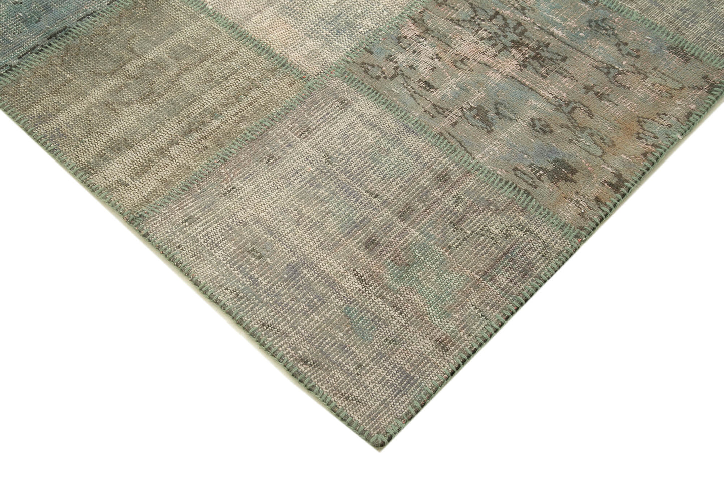 7x10 Grey Patchwork Rug - 31603