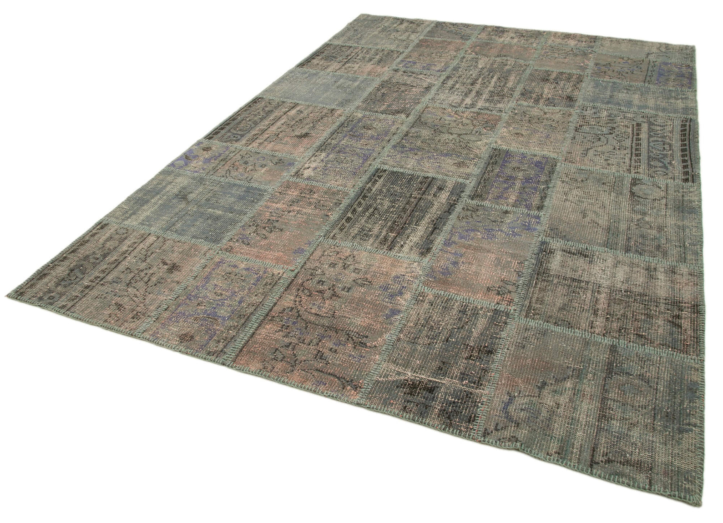 7x10 Grey Patchwork Rug - 31606