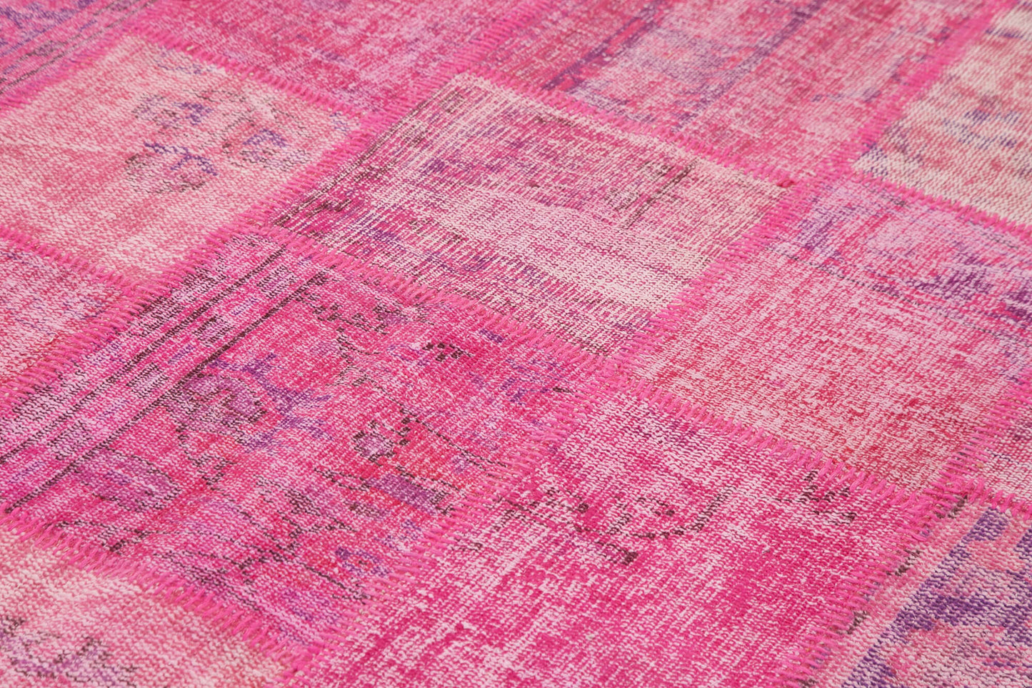 7x10 Pink Patchwork Rug - 31627