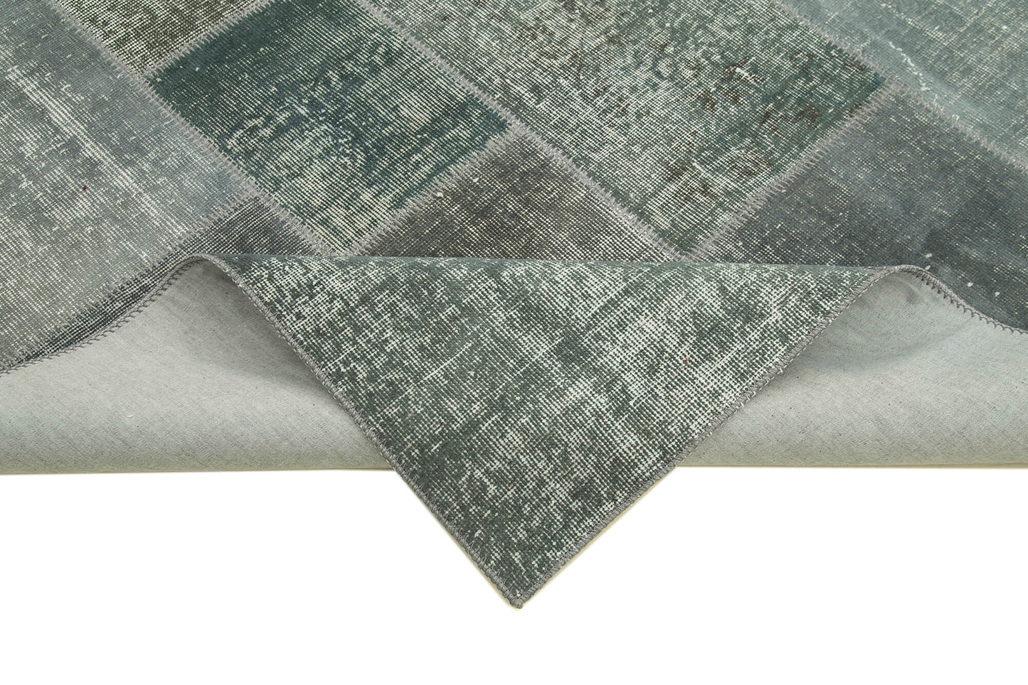 7x10 Grey Patchwork Rug - 31633