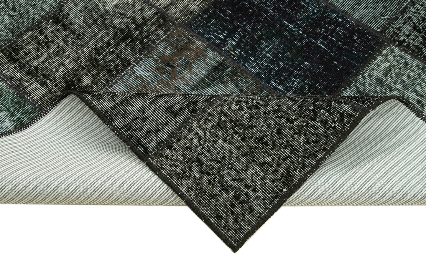 5x7 Black Patchwork Rug - 31701