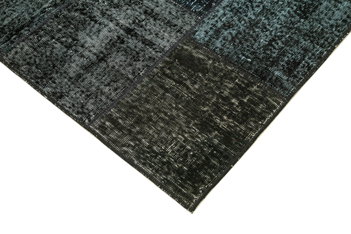 5x7 Black Patchwork Rug - 31704