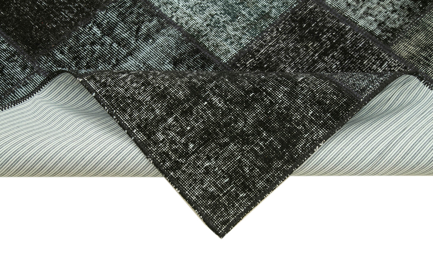 4x7 Black Patchwork Rug - 31737