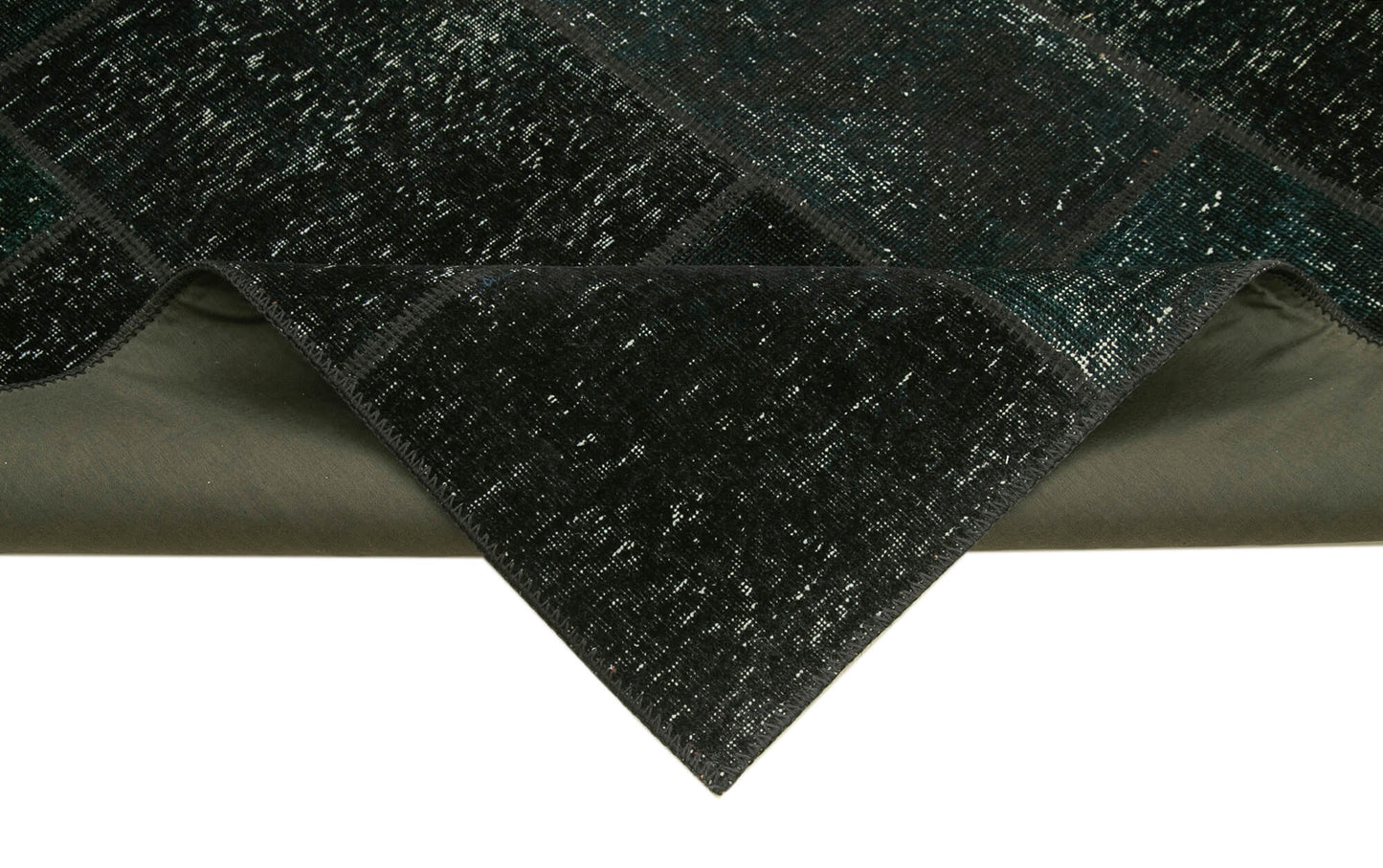 5x7 Black Patchwork Rug - 31763