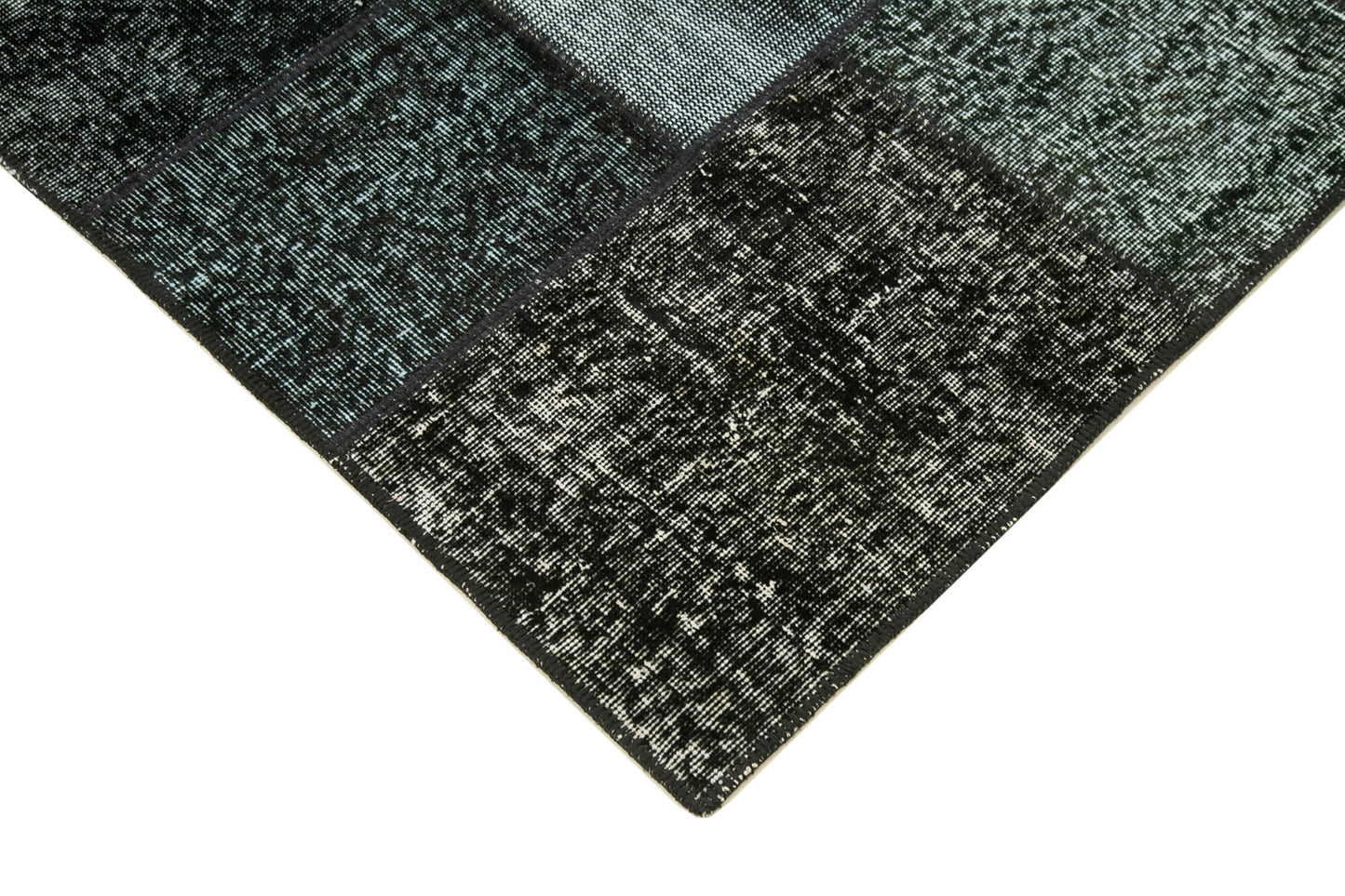 5x7 Black Patchwork Rug - 31785