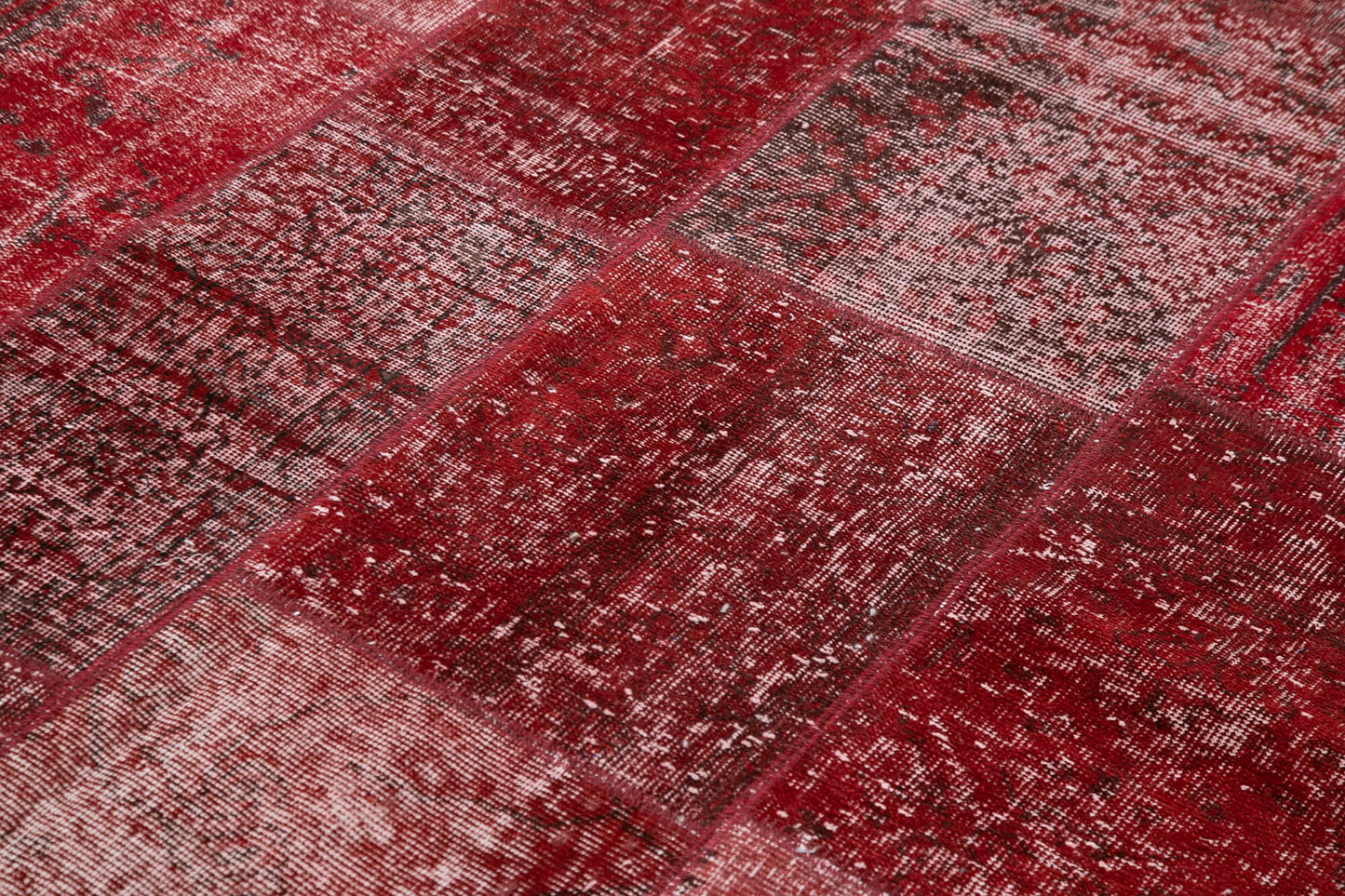 6x8 Red Patchwork Rug - 31838