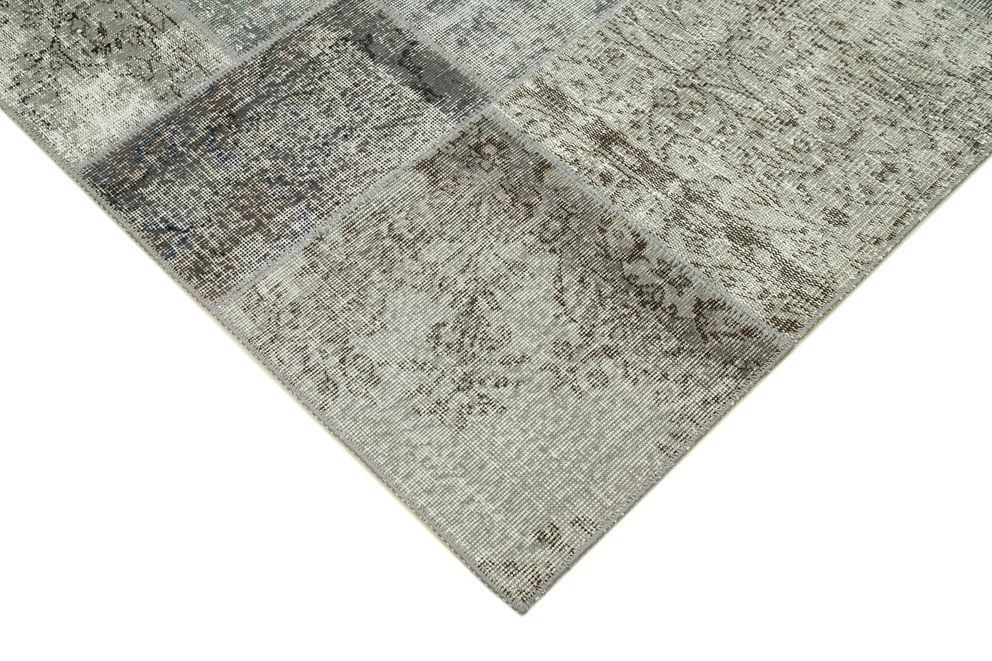 6x8 Grey Patchwork Rug - 31854