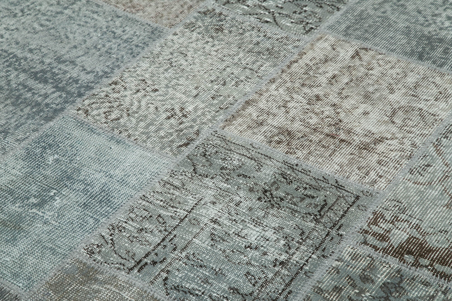 6x8 Grey Patchwork Rug - 31899