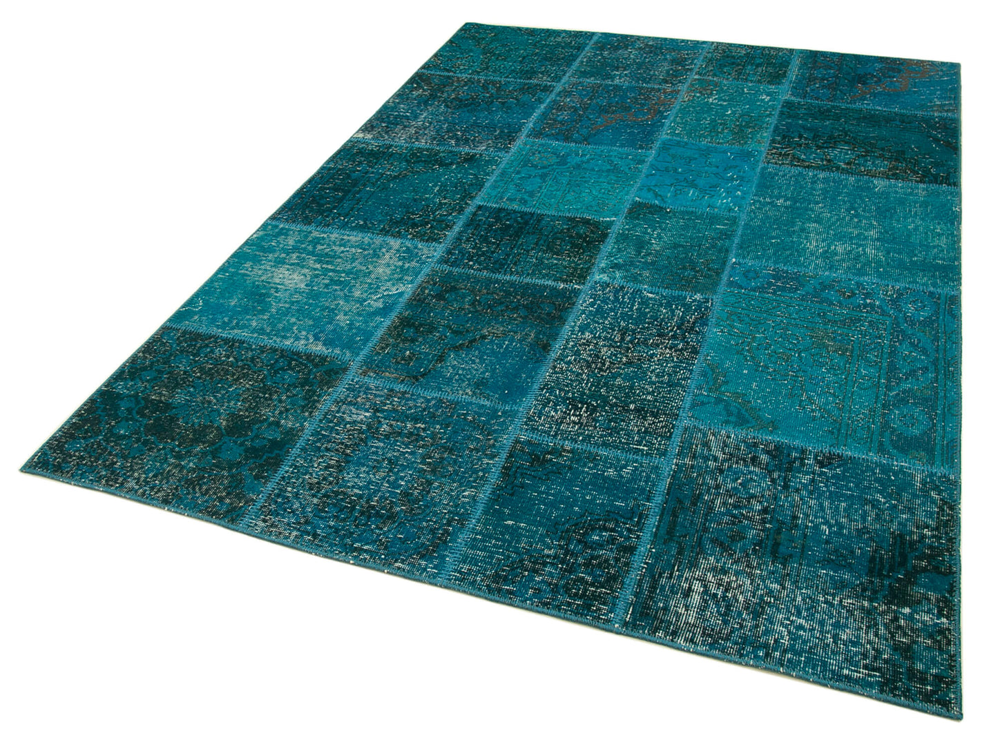 6x8 Turquoise Patchwork Rug - 31903