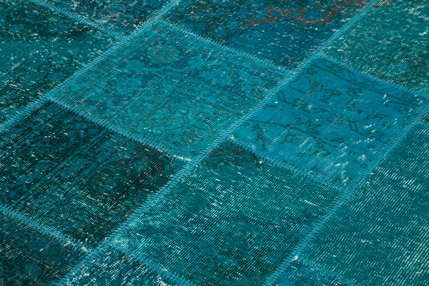 6x8 Turquoise Patchwork Rug - 31903