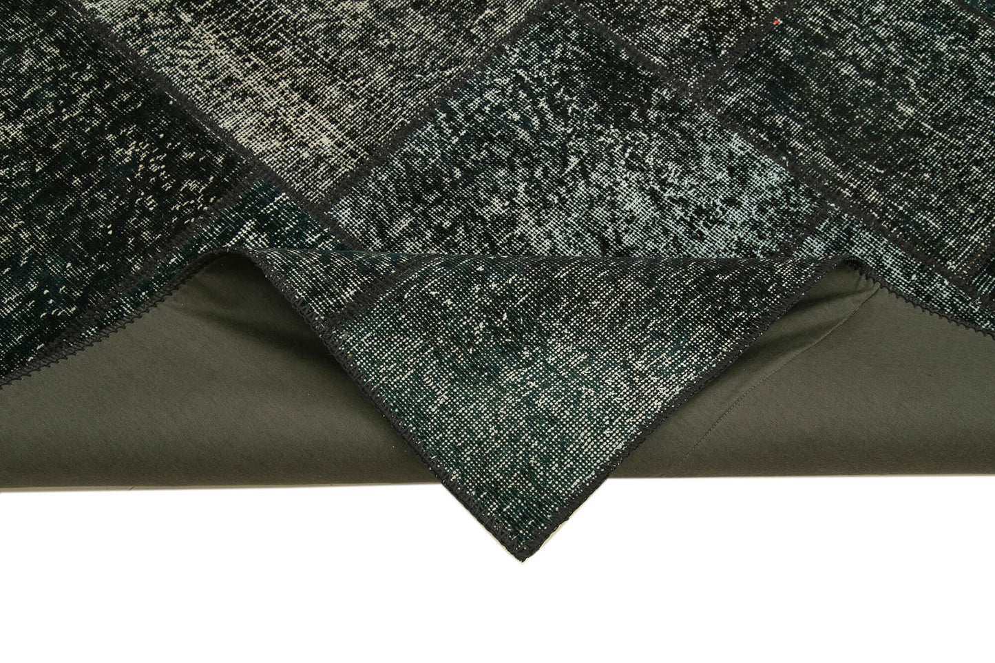 6x8 Black Patchwork Rug - 32001