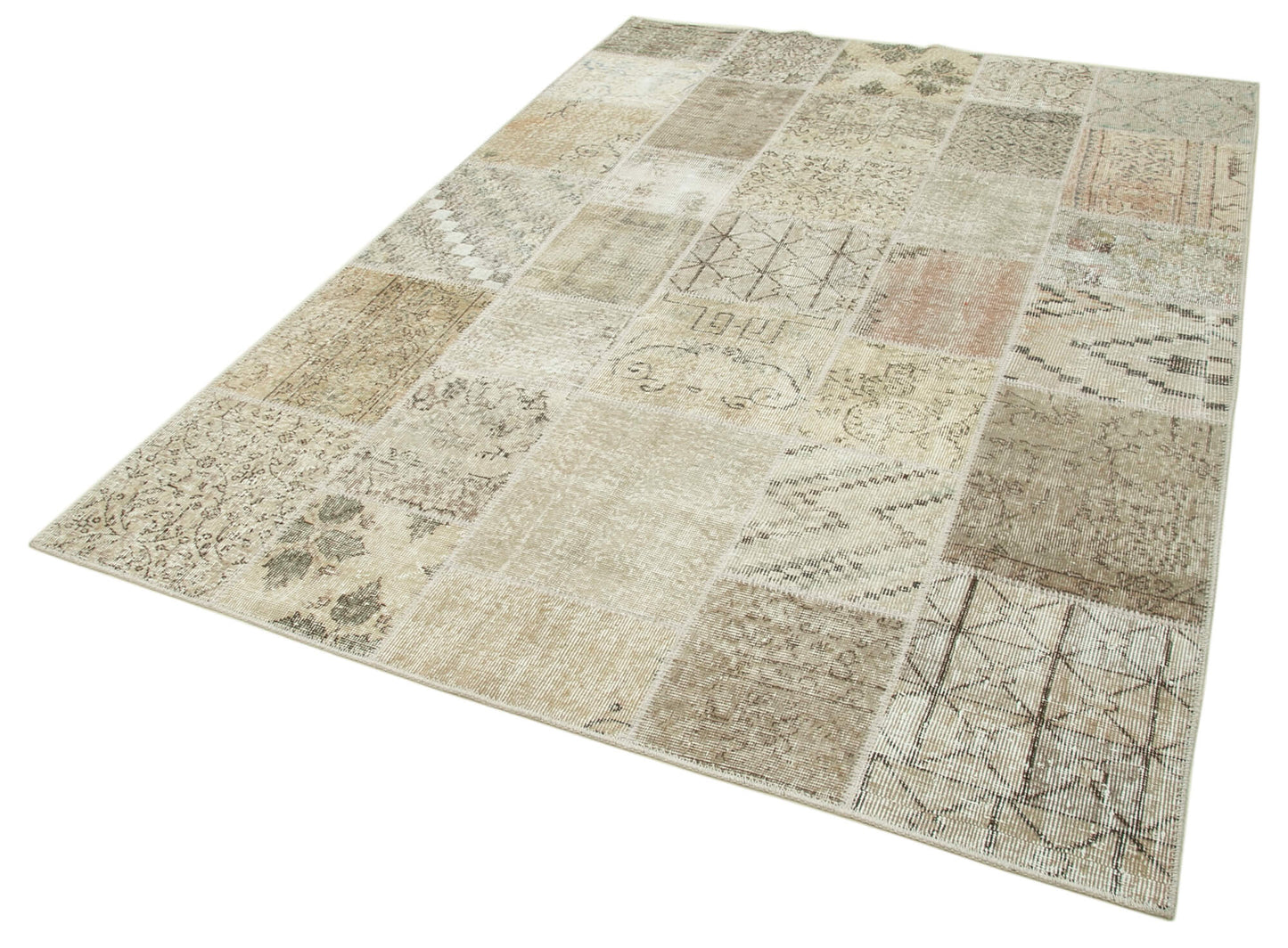 6x8 Beige Patchwork Rug - 32022