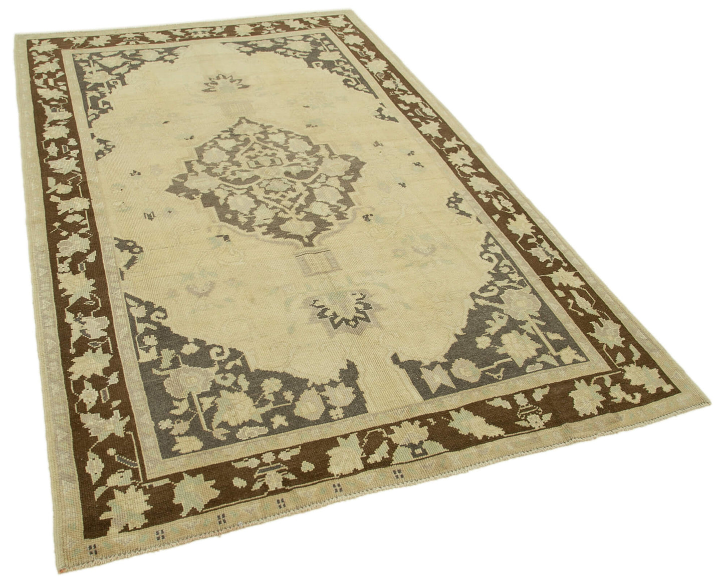 5x9 Beige Vintage Anatolian Rug - 32144