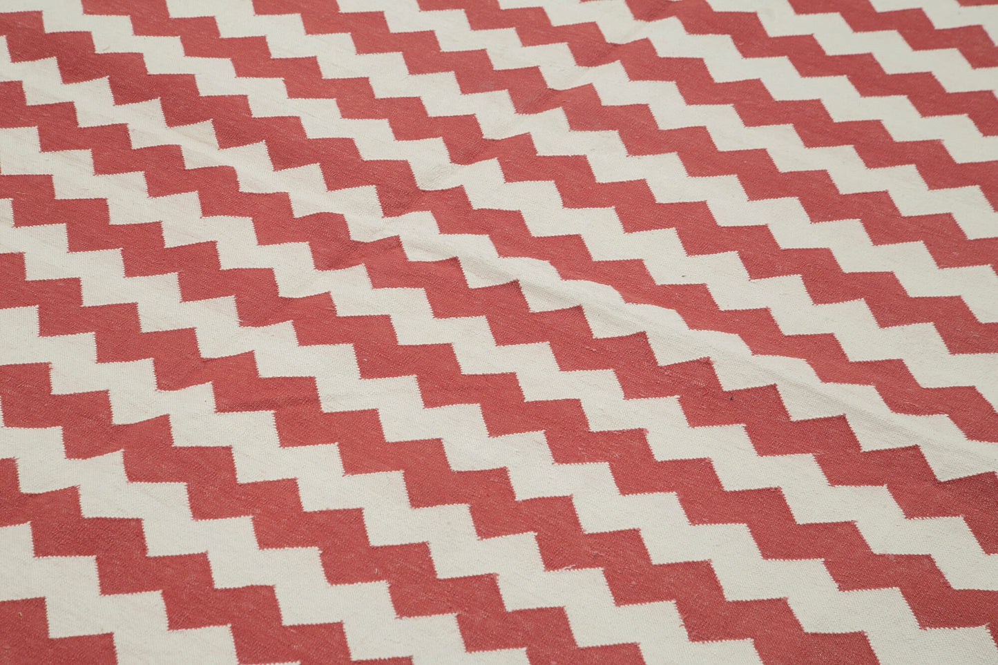 8x10 Red Dhurrie Rug - 32936