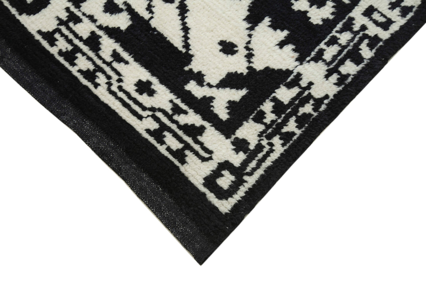 7x10 Black Moroccan Rug - 32962