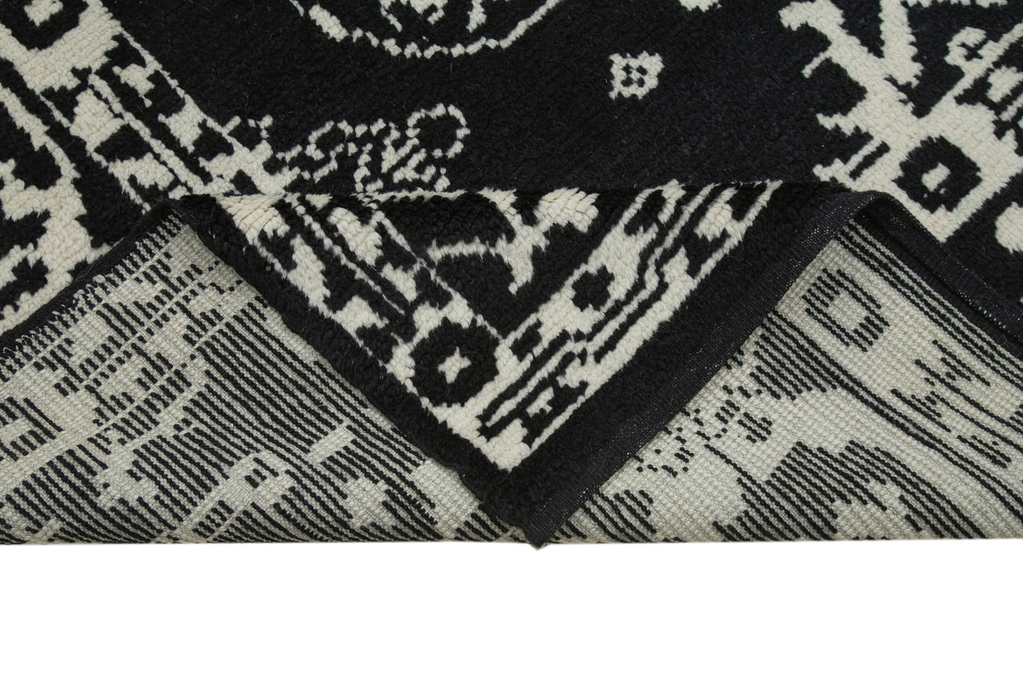 7x10 Black Moroccan Rug - 32962