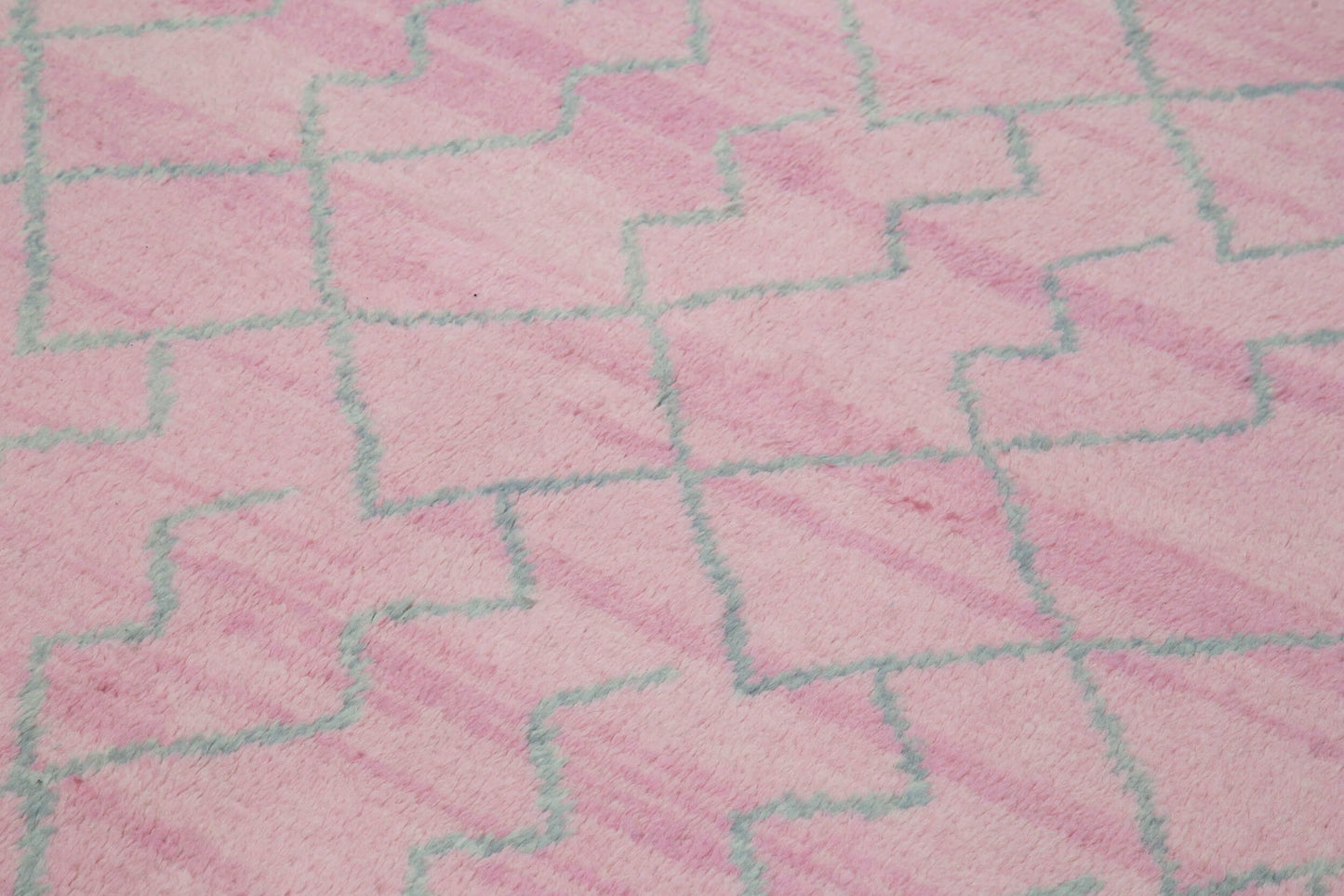 8x10 Pink Moroccan Rug - 32967