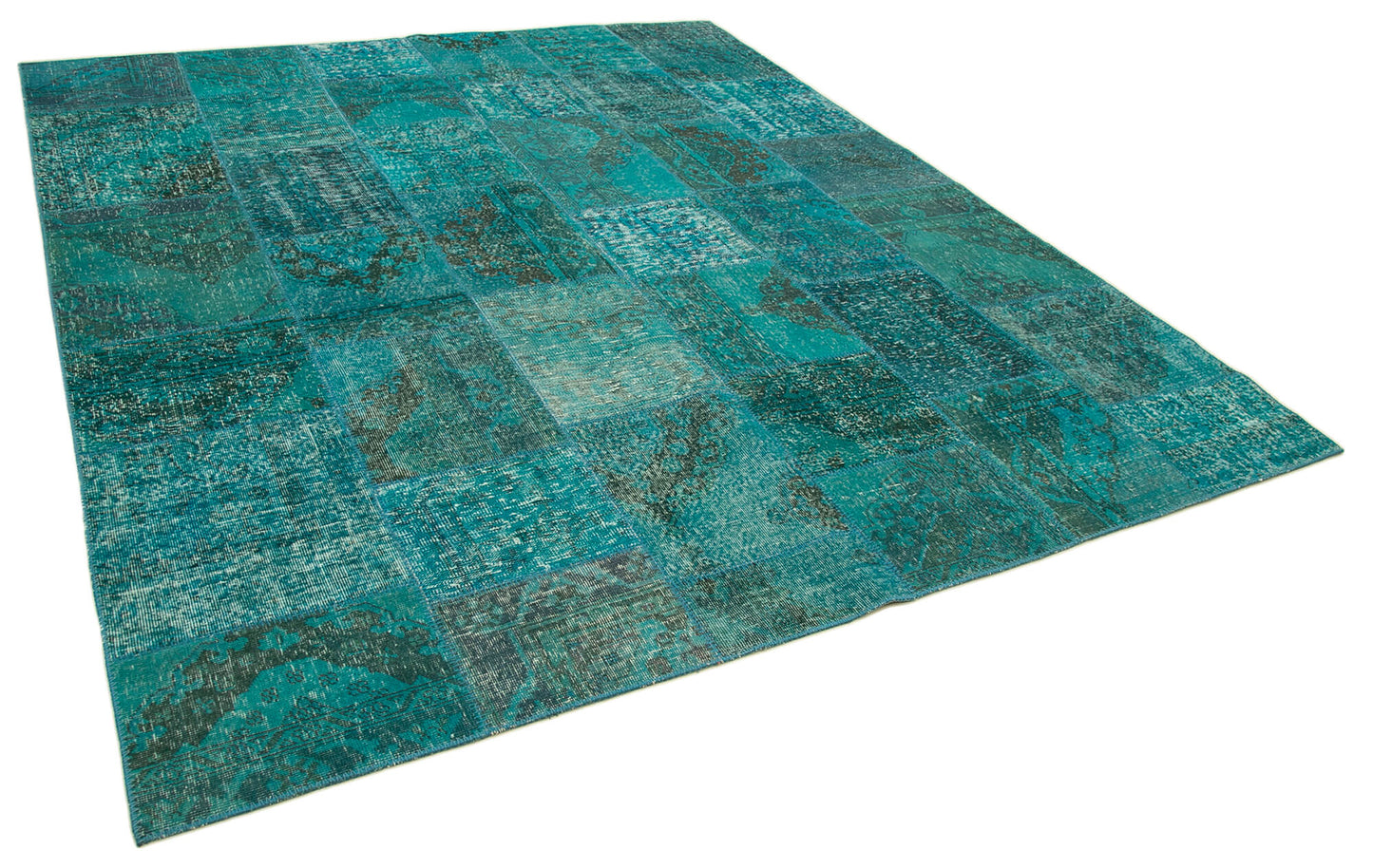 8x10 Turquoise Patchwork Rug - 35177