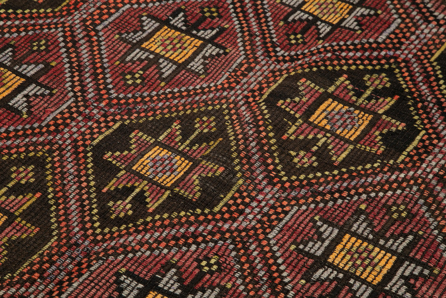 5x9 Red Vintage Turkish Kilim Rug - 35681