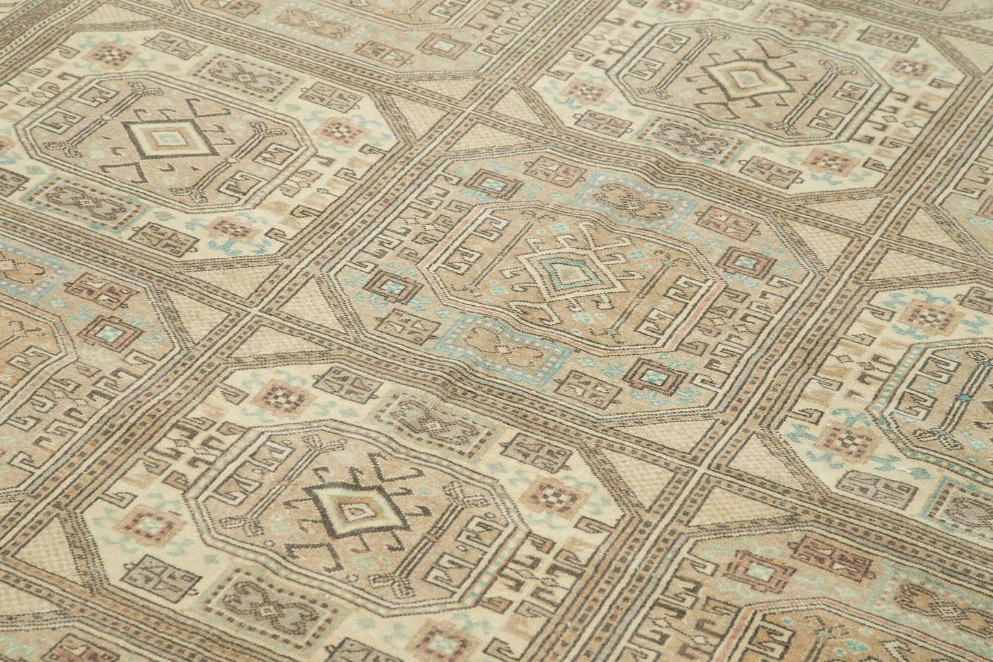 7x10 Beige Vintage Rug - 37958