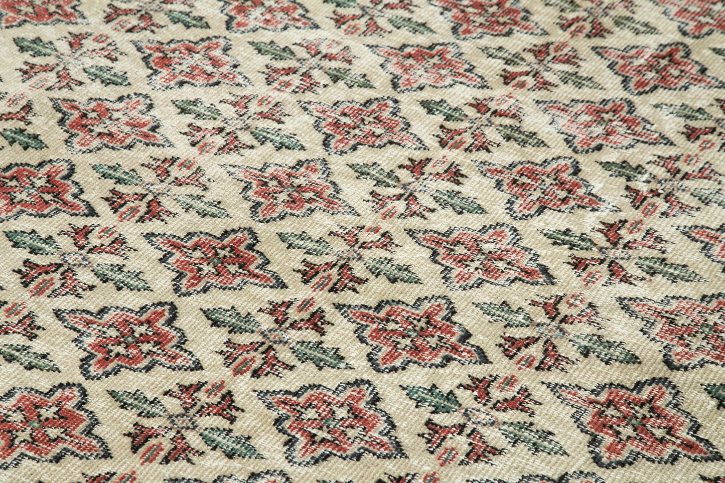 6x9 Beige Turkish Vintage Area Rug - 37963