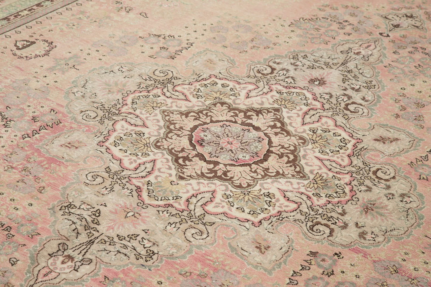 8x11 Beige Vintage Rug - 38016