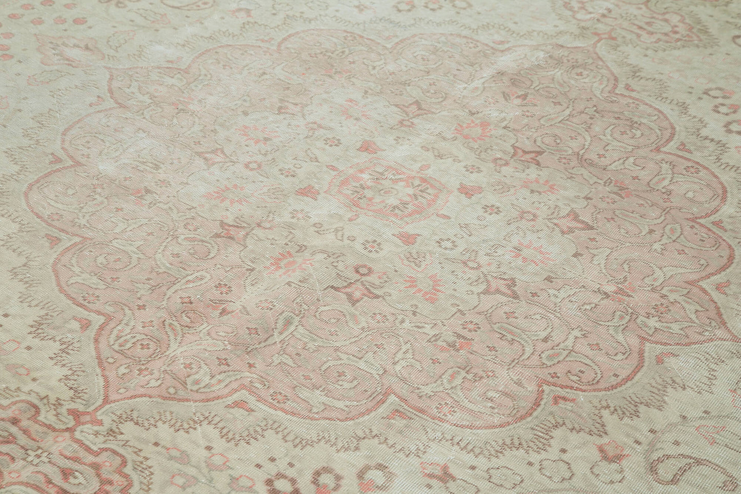 8x13 Beige Vintage Rug - 38024