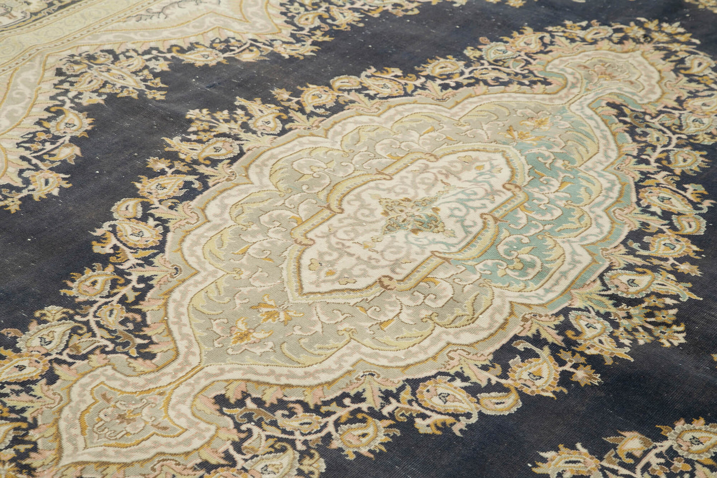 8x11 Beige Vintage Rug - 38042