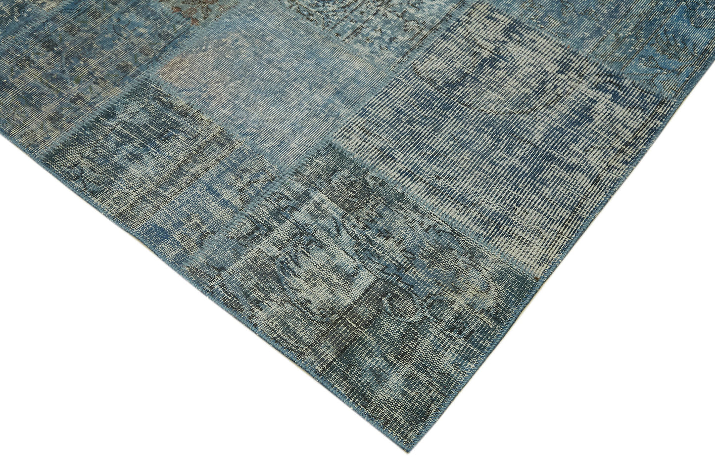 8x10 Blue Patchwork Rug - 43187