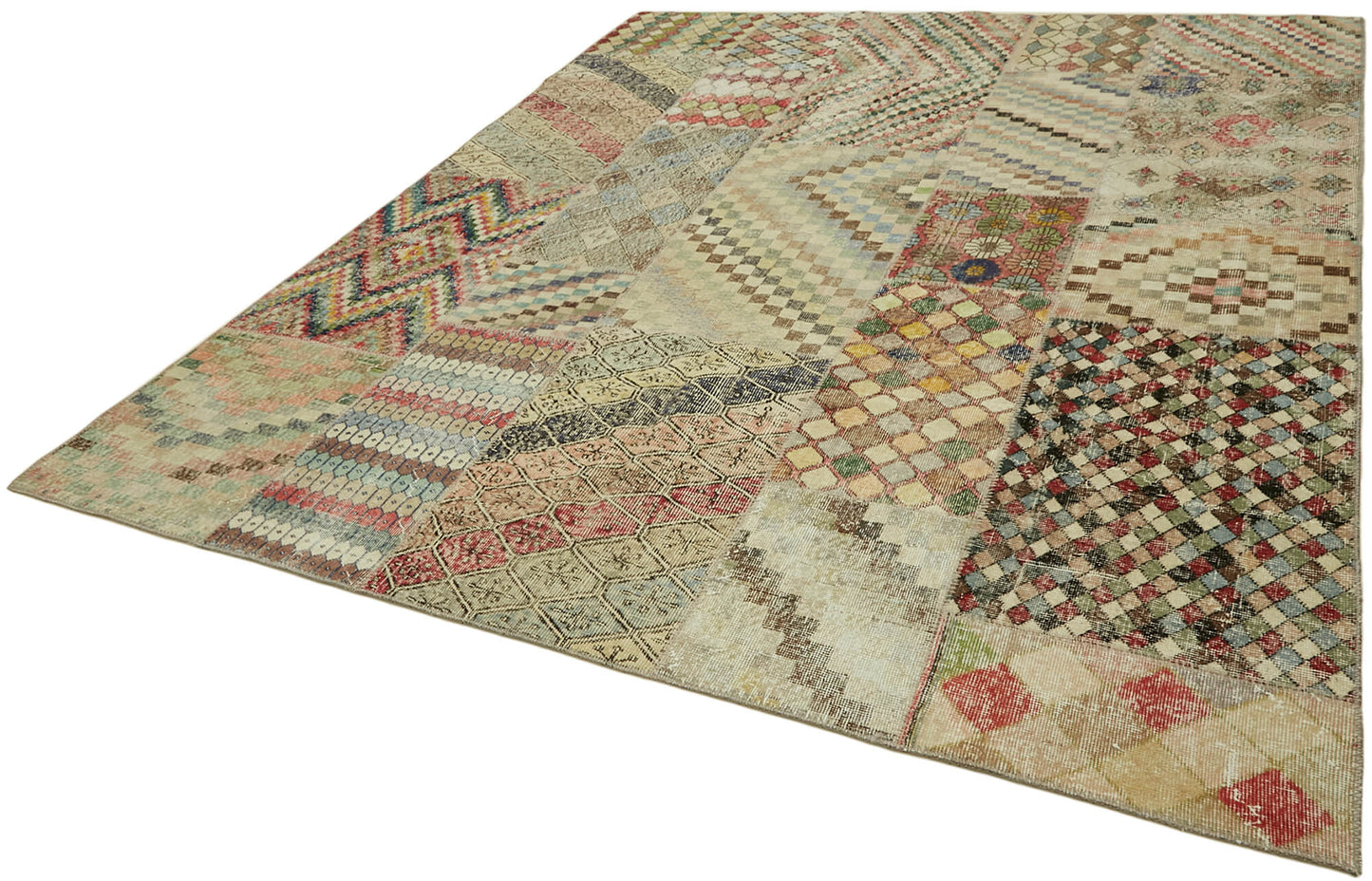 8x10 Beige Patchwork Rug - 43198