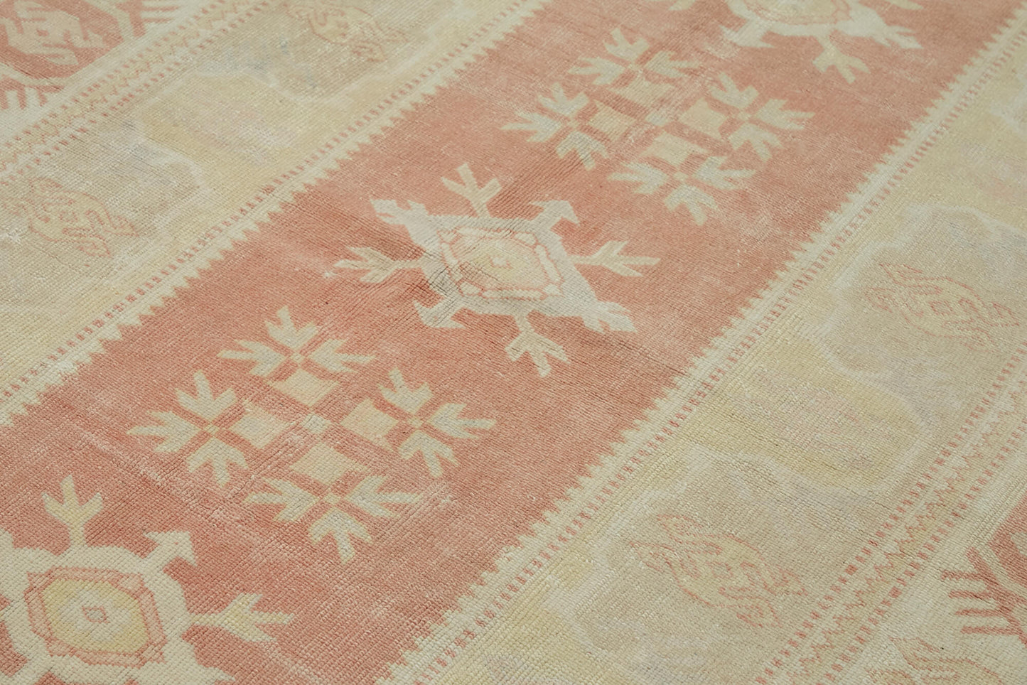 5x8 Beige Anatolian Rug - 43611