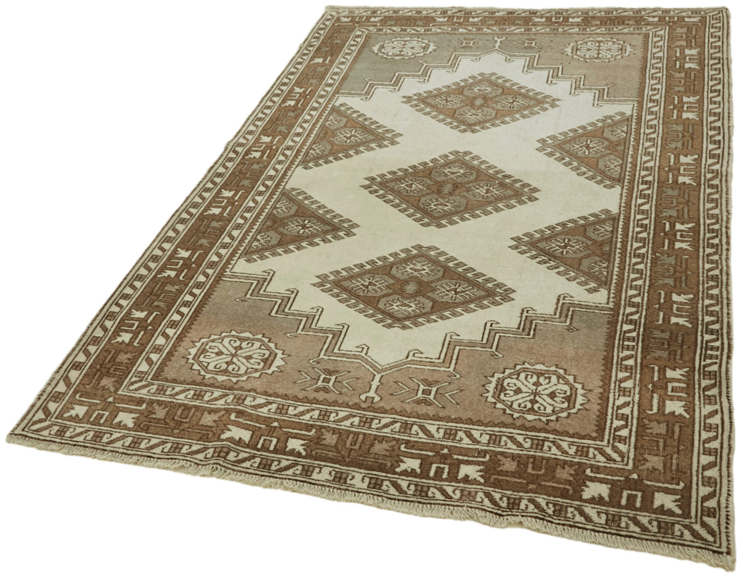 5x7 Beige Anatolian Rug - 43659