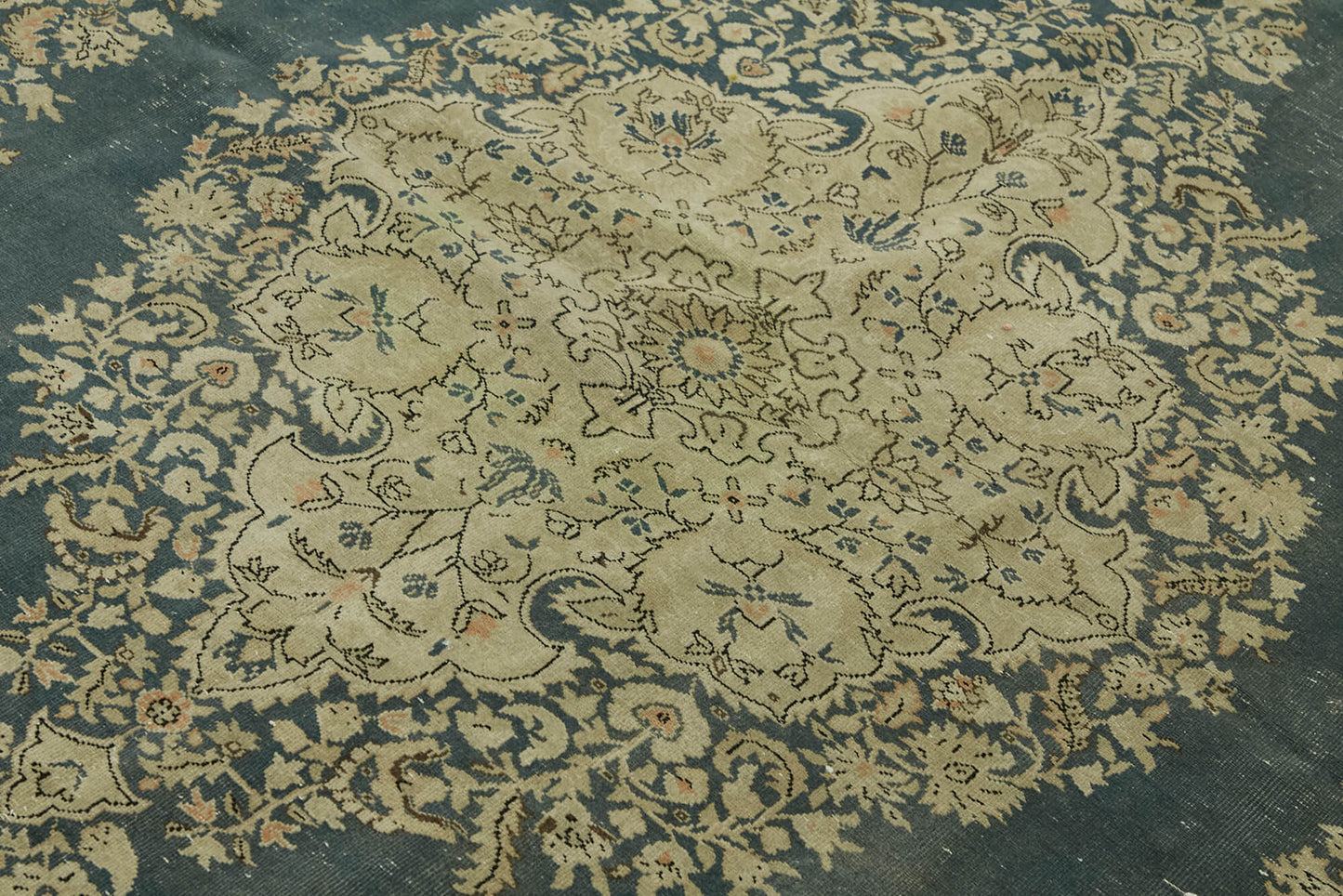 7x9 Beige Vintage Large Area Rug - 44398