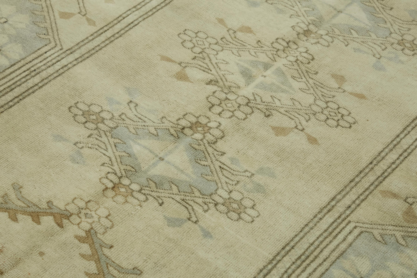 7x9 Beige Anatolian Rug - 45059