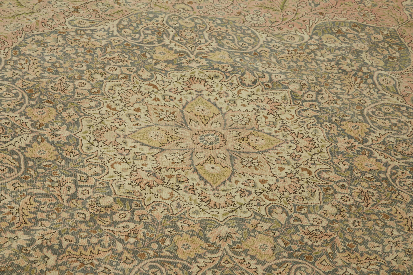 8x11 Beige Vintage Large Area Rug - 46427