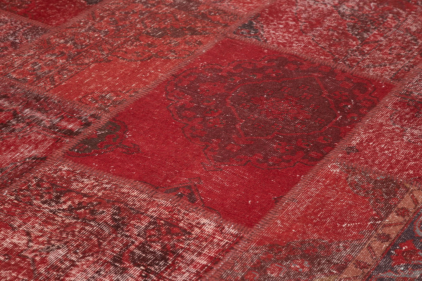 8x11 Red Patchwork Rug- 7924